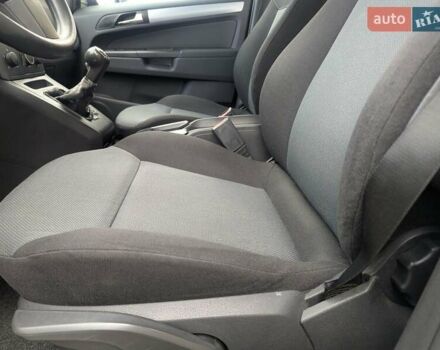 Опель Зафира 2005 в Львове на Automoto.ua Бежевый Опель Зафира, объемом двигателя 1.6 л и пробегом 215 тыс. км за 4999 $, фото 34 на Automoto.ua