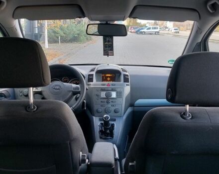 Бежевый Опель Зафира, объемом двигателя 1.6 л и пробегом 156 тыс. км за 5900 $, фото 10 на Automoto.ua