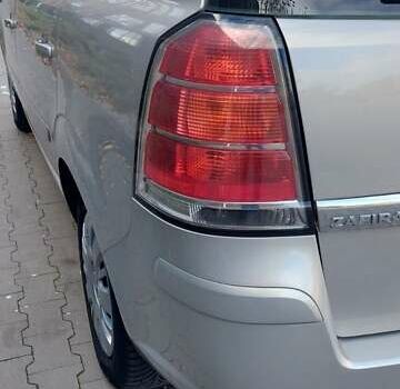 Бежевый Опель Зафира, объемом двигателя 1.6 л и пробегом 156 тыс. км за 5900 $, фото 57 на Automoto.ua