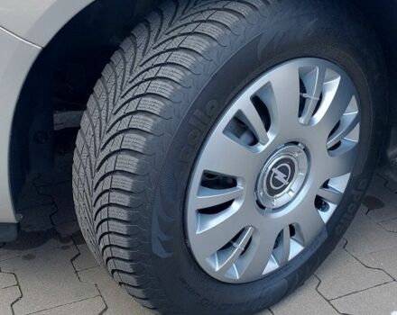 Бежевый Опель Зафира, объемом двигателя 1.6 л и пробегом 156 тыс. км за 5900 $, фото 13 на Automoto.ua