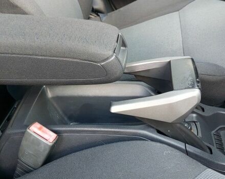 Бежевый Опель Зафира, объемом двигателя 1.6 л и пробегом 156 тыс. км за 5900 $, фото 16 на Automoto.ua