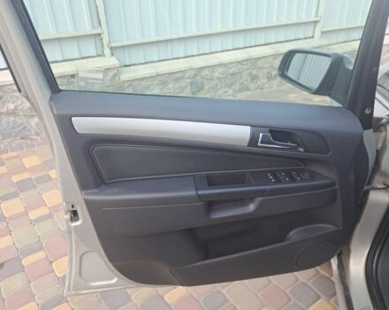 Бежевый Опель Зафира, объемом двигателя 1.8 л и пробегом 250 тыс. км за 6300 $, фото 4 на Automoto.ua