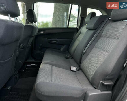 Бежевый Опель Зафира, объемом двигателя 1.8 л и пробегом 261 тыс. км за 6900 $, фото 37 на Automoto.ua