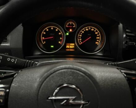 Бежевый Опель Зафира, объемом двигателя 1.8 л и пробегом 251 тыс. км за 6700 $, фото 14 на Automoto.ua