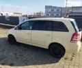 Бежевий Опель Зафіра, об'ємом двигуна 1.6 л та пробігом 300 тис. км за 4200 $, фото 1 на Automoto.ua