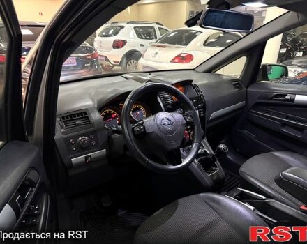 Бежевый Опель Зафира, объемом двигателя 1.8 л и пробегом 251 тыс. км за 6700 $, фото 7 на Automoto.ua