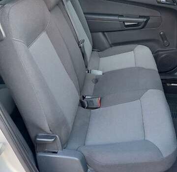 Бежевый Опель Зафира, объемом двигателя 1.6 л и пробегом 156 тыс. км за 5799 $, фото 58 на Automoto.ua