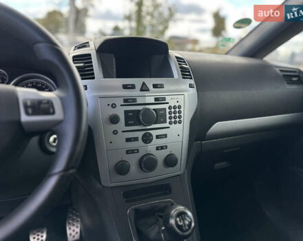 Бежевый Опель Зафира, объемом двигателя 1.8 л и пробегом 261 тыс. км за 6900 $, фото 31 на Automoto.ua