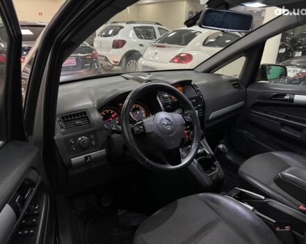 Бежевый Опель Зафира, объемом двигателя 0 л и пробегом 251 тыс. км за 6700 $, фото 9 на Automoto.ua