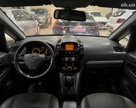 Бежевый Опель Зафира, объемом двигателя 0 л и пробегом 251 тыс. км за 6700 $, фото 8 на Automoto.ua