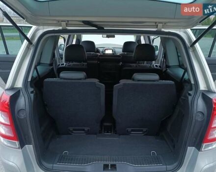 Бежевый Опель Зафира, объемом двигателя 1.8 л и пробегом 209 тыс. км за 6999 $, фото 20 на Automoto.ua