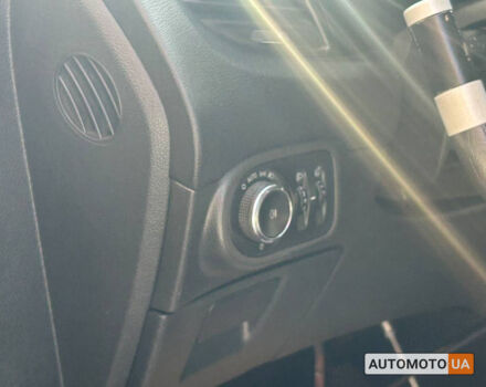 Бежевый Опель Зафира, объемом двигателя 2 л и пробегом 380 тыс. км за 7200 $, фото 9 на Automoto.ua