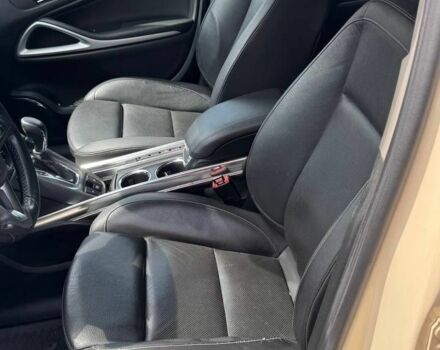 Бежевый Опель Зафира, объемом двигателя 2 л и пробегом 307 тыс. км за 10600 $, фото 6 на Automoto.ua