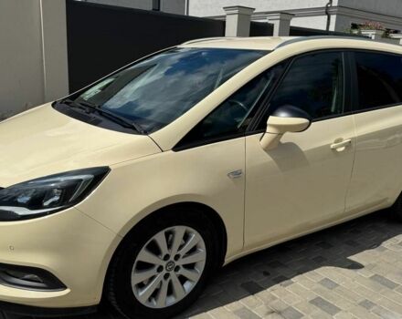 Бежевый Опель Зафира, объемом двигателя 2 л и пробегом 307 тыс. км за 10600 $, фото 1 на Automoto.ua