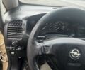 Бежевый Опель Зафира, объемом двигателя 0 л и пробегом 999 тыс. км за 1584 $, фото 5 на Automoto.ua