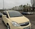 Бежевый Опель Зафира, объемом двигателя 1.7 л и пробегом 370 тыс. км за 5999 $, фото 1 на Automoto.ua