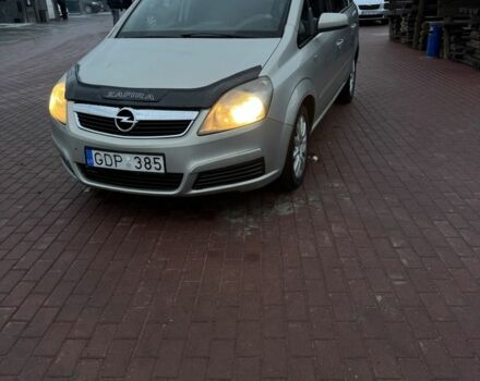 Бежевий Опель Зафіра, об'ємом двигуна 1.9 л та пробігом 312 тис. км за 2000 $, фото 1 на Automoto.ua