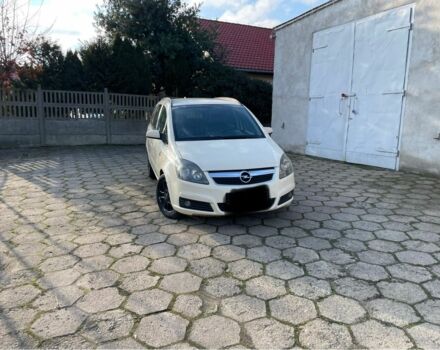 Бежевый Опель Зафира, объемом двигателя 1.9 л и пробегом 335 тыс. км за 2750 $, фото 1 на Automoto.ua