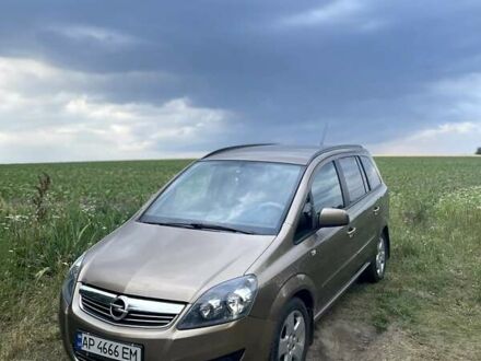 Опель Зафіра 2012 у Запоріжжя на Automoto.ua Бежевий Опель Зафіра, об'ємом двигуна 1.8 л та пробігом 217 тис. км за 7700 $, фото 1 на Automoto.ua
