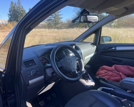 Чорний Опель Зафіра, об'ємом двигуна 1.9 л та пробігом 188 тис. км за 3900 $, фото 4 на Automoto.ua
