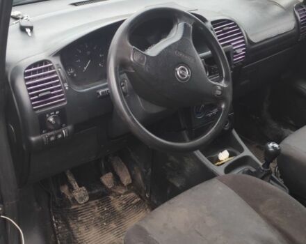 Чорний Опель Зафіра, об'ємом двигуна 2 л та пробігом 410 тис. км за 1300 $, фото 6 на Automoto.ua