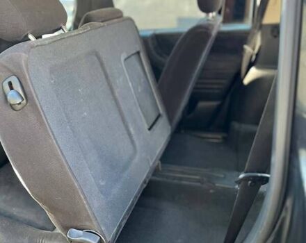 Черный Опель Зафира, объемом двигателя 2 л и пробегом 349 тыс. км за 3999 $, фото 15 на Automoto.ua