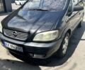 Черный Опель Зафира, объемом двигателя 2 л и пробегом 280 тыс. км за 1200 $, фото 1 на Automoto.ua