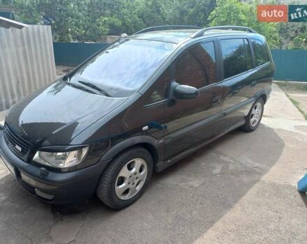 Черный Опель Зафира, объемом двигателя 1.8 л и пробегом 250 тыс. км за 4600 $, фото 3 на Automoto.ua