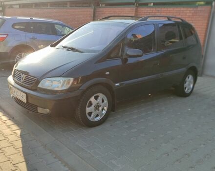 Черный Опель Зафира, объемом двигателя 1.8 л и пробегом 312 тыс. км за 3550 $, фото 1 на Automoto.ua