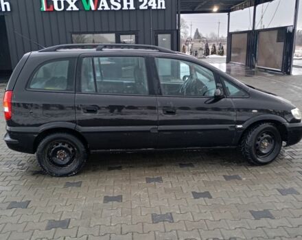 Черный Опель Зафира, объемом двигателя 1.6 л и пробегом 50 тыс. км за 3400 $, фото 4 на Automoto.ua