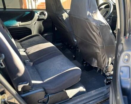 Черный Опель Зафира, объемом двигателя 2 л и пробегом 349 тыс. км за 3999 $, фото 11 на Automoto.ua