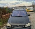 Черный Опель Зафира, объемом двигателя 2 л и пробегом 309 тыс. км за 2100 $, фото 1 на Automoto.ua