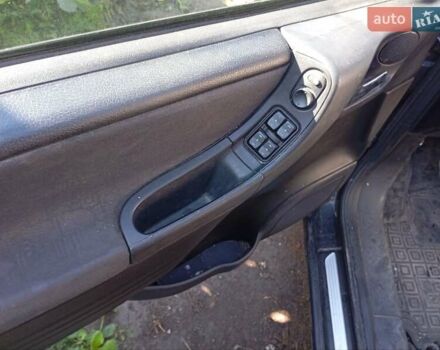 Черный Опель Зафира, объемом двигателя 1.8 л и пробегом 210 тыс. км за 4000 $, фото 4 на Automoto.ua