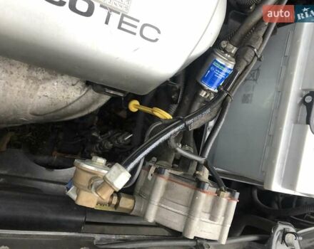 Черный Опель Зафира, объемом двигателя 1.8 л и пробегом 253 тыс. км за 4700 $, фото 13 на Automoto.ua