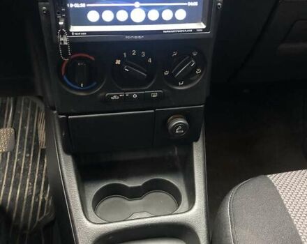 Черный Опель Зафира, объемом двигателя 1.8 л и пробегом 253 тыс. км за 4700 $, фото 16 на Automoto.ua