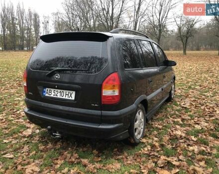 Черный Опель Зафира, объемом двигателя 1.8 л и пробегом 253 тыс. км за 4700 $, фото 3 на Automoto.ua