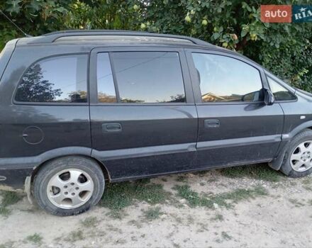 Черный Опель Зафира, объемом двигателя 1.8 л и пробегом 210 тыс. км за 4000 $, фото 7 на Automoto.ua