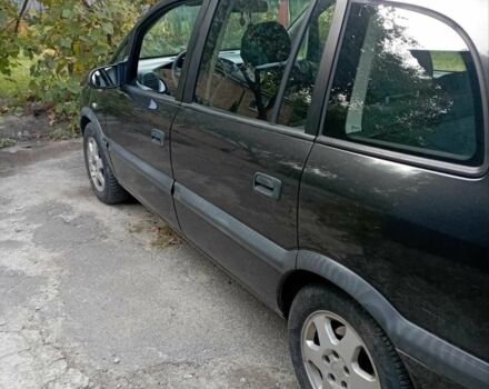 Чорний Опель Зафіра, об'ємом двигуна 2 л та пробігом 245 тис. км за 2613 $, фото 2 на Automoto.ua