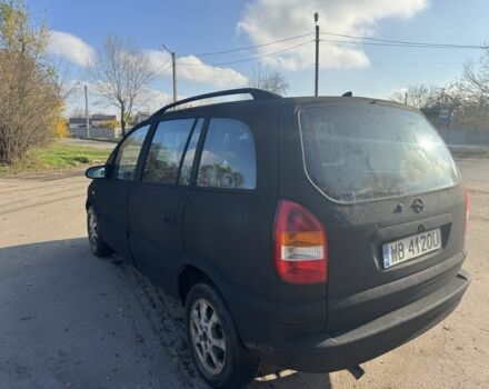 Чорний Опель Зафіра, об'ємом двигуна 2 л та пробігом 280 тис. км за 1400 $, фото 4 на Automoto.ua