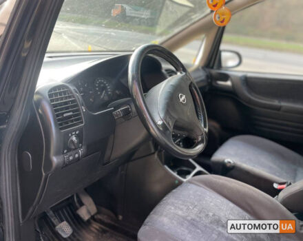 Черный Опель Зафира, объемом двигателя 2.2 л и пробегом 420 тыс. км за 3500 $, фото 8 на Automoto.ua