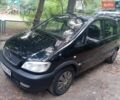Чорний Опель Зафіра, об'ємом двигуна 2 л та пробігом 268 тис. км за 4000 $, фото 1 на Automoto.ua