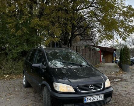 Черный Опель Зафира, объемом двигателя 2.2 л и пробегом 359 тыс. км за 3399 $, фото 2 на Automoto.ua