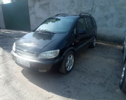 Черный Опель Зафира, объемом двигателя 2 л и пробегом 443 тыс. км за 2700 $, фото 4 на Automoto.ua