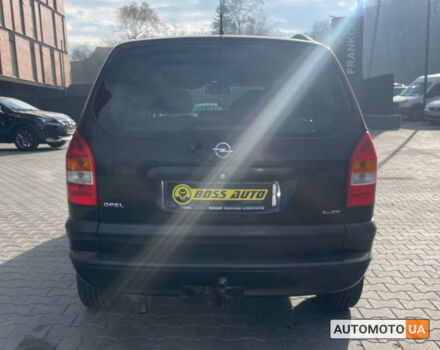 Черный Опель Зафира, объемом двигателя 2.2 л и пробегом 420 тыс. км за 3500 $, фото 4 на Automoto.ua