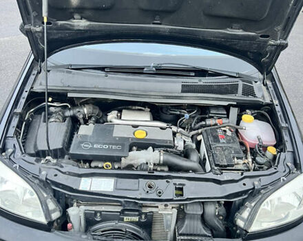 Черный Опель Зафира, объемом двигателя 2.2 л и пробегом 342 тыс. км за 4299 $, фото 22 на Automoto.ua