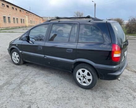 Чорний Опель Зафіра, об'ємом двигуна 2 л та пробігом 356 тис. км за 3455 $, фото 1 на Automoto.ua