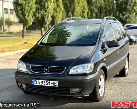 Черный Опель Зафира, объемом двигателя 2.2 л и пробегом 220 тыс. км за 3700 $, фото 5 на Automoto.ua