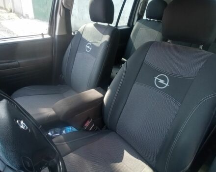 Черный Опель Зафира, объемом двигателя 2 л и пробегом 443 тыс. км за 2700 $, фото 9 на Automoto.ua