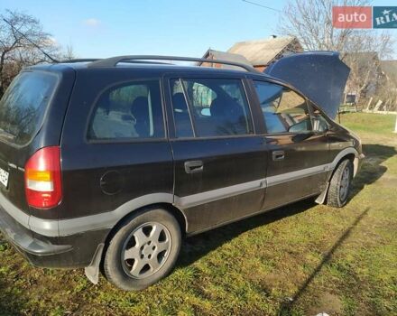 Черный Опель Зафира, объемом двигателя 2.2 л и пробегом 461 тыс. км за 4000 $, фото 2 на Automoto.ua