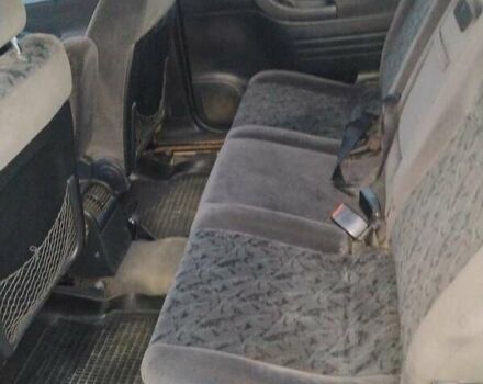 Черный Опель Зафира, объемом двигателя 2.2 л и пробегом 461 тыс. км за 4000 $, фото 5 на Automoto.ua